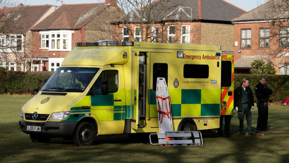 Neviđena tragedija: Majka umrla dok je dojila, ugušila i bebu