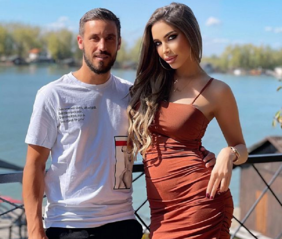 PUKLA TIKVA?  Barbara Šegetin ostavila tenisera i izbrisala sve fotografije sa njim, a onda izjavila ovo