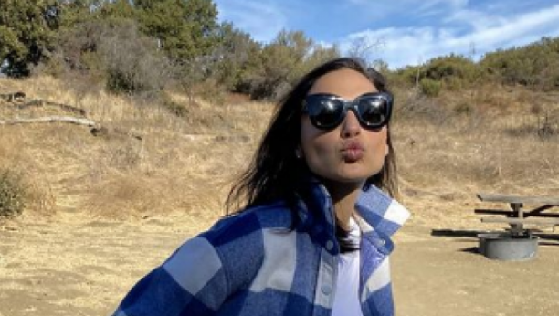 BUDI LEPA I ĆUTI Holivudska glumica Gal Gadot prijavila ozloglašenog reditelja zbog pretnji, istraga je u toku!