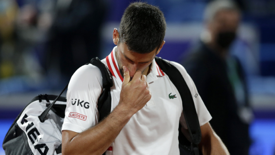 POKRETI, MOLITVA, DISANJE! Nole otkrio šta radi pred svaki meč, ali i zašto dodiruje teren pa srce!