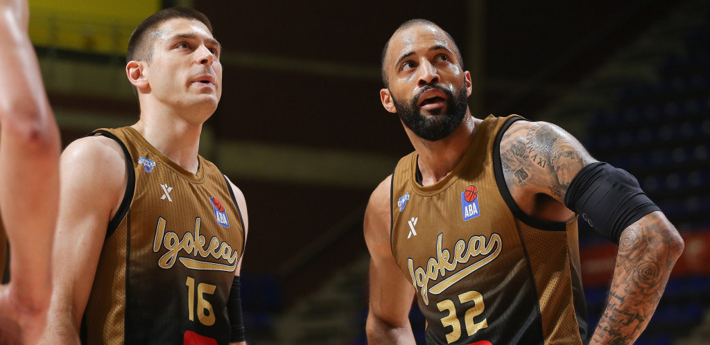 BURA U BEOGRADU Trener nije mogao da prećuti: Ovakve uvrede nismo doživeli u klupskoj istoriji (FOTO)