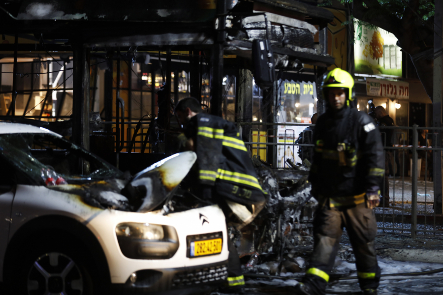 Vanredno stanje u Izraelu rakete lete na sve strane, broj žrtava raste