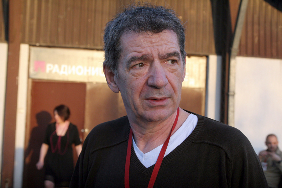 GLUMAC ČUDOM OSTAO ŽIV  Za slučaj Mikija Manojlovića lekari kažu da je jedan u hiljadu