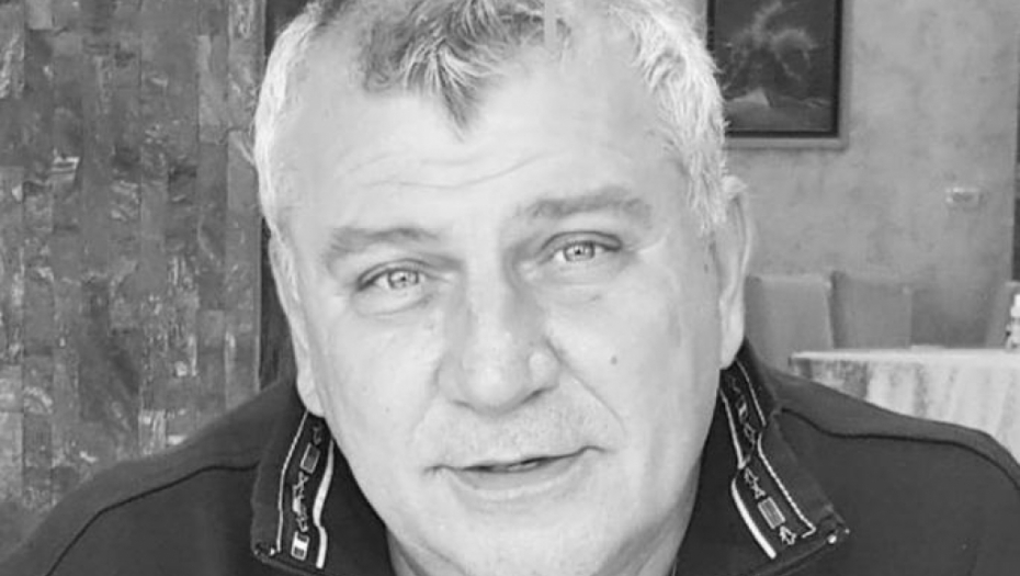 TUGA DO NEBA! Iznenada preminuo naš poznati pevač!