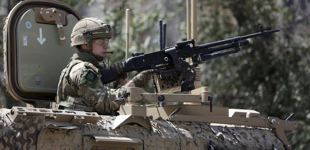NATO SE RUŠI IZNUTRA Vojnici sve češće dižu ruku na sebe