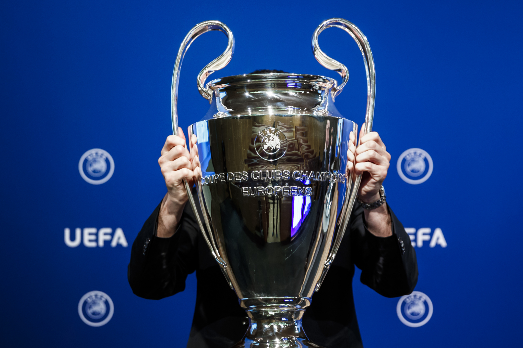 UEFA TRPI OGROMNE KRITIKE Ništa od fajnal fora Lige šampiona, klubovi i navijači se pobunili