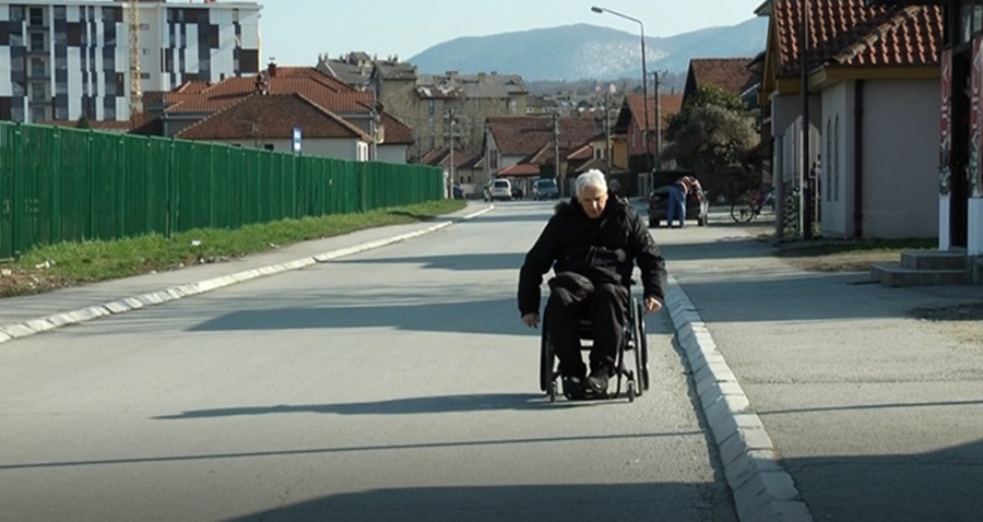 OVA ČAČANKA JE HEROJ Nakon saobraćajke ostala invalid u kolicima, ali iz jednog razloga živi uobičajeno (FOTO)
