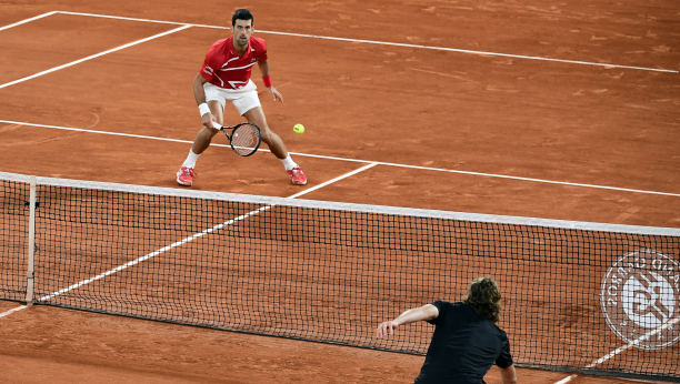 ORGANIZATORI DONELI KONAČNU ODLUKU! Đoković igra finale Rolan Garosa u čudnom terminu!