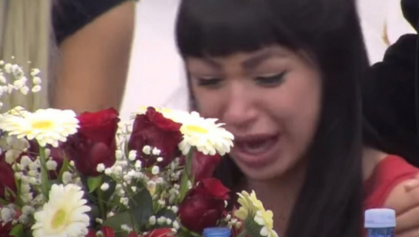 SUZA, SUZU STIŽE U "Zadrugu" stiglo pismo od Marije i Siniše za Miljanu, Kulići podržali ćerku i otkrili kakvo im je zdravstveno stanje (FOTO)