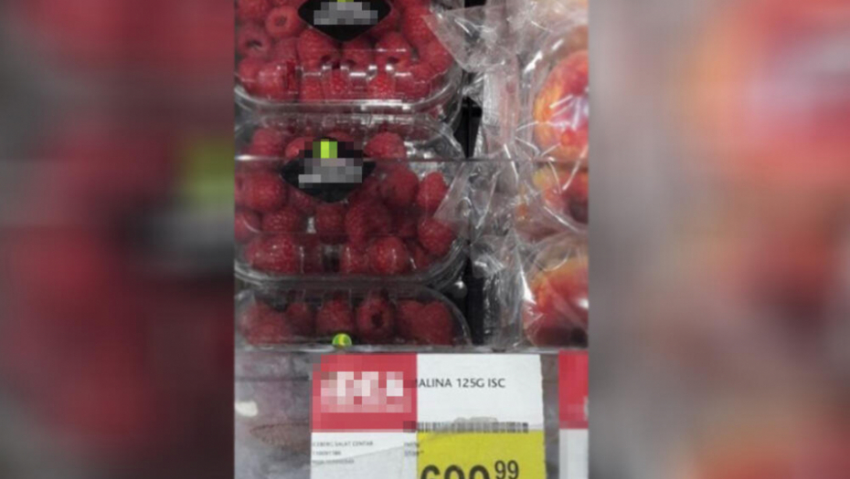 KILOGRAM KOŠTA KO PEČENO PRASE! Nenormalna cena ovog voća šokirala sve,kupci začuđeno gledali  koliko treba da plate (FOTO)
