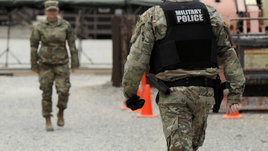 BRAON BERETKE STIŽU NA BALKAN Amerikanci započinju invaziju