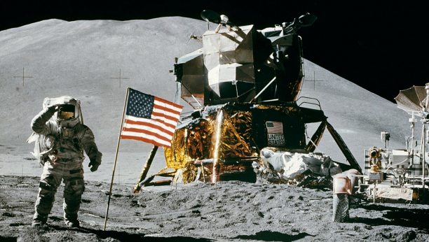 NASA ŠALJE LJUDE NA MESEC Tamo će živeti i baviti se naukom, evo kad započinju putovanje