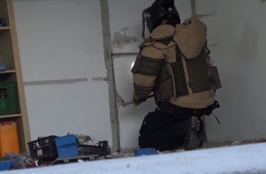 BELIVUKOV KLAN OSNOVCE S TRIBINA PRETVARA U LOJALNE VOJNIKE: Tajne regrutacije grupe Velje Nevolje