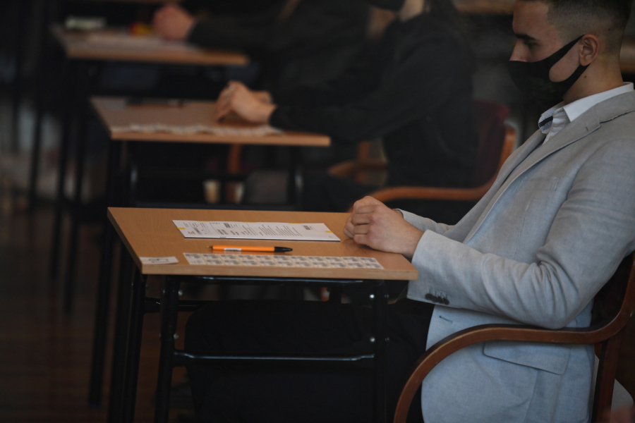 POČINJE PROBA VELIKE MATURE! Loše ocene neće se upisivati u dnevnik, evo koliko zadataka će imati testovi