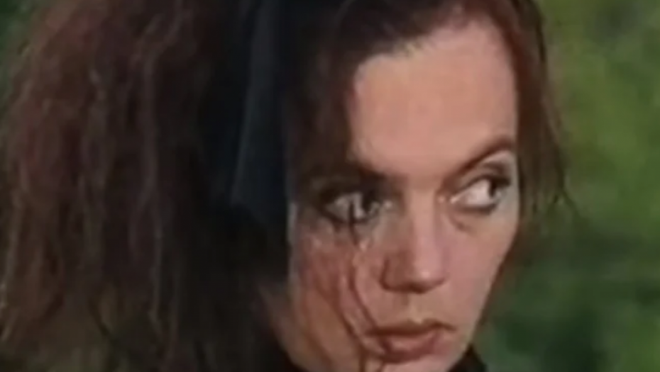 SLOMLJENO JOJ JE PET REBARA! Poznata srpska glumica doživela saobraćajku!