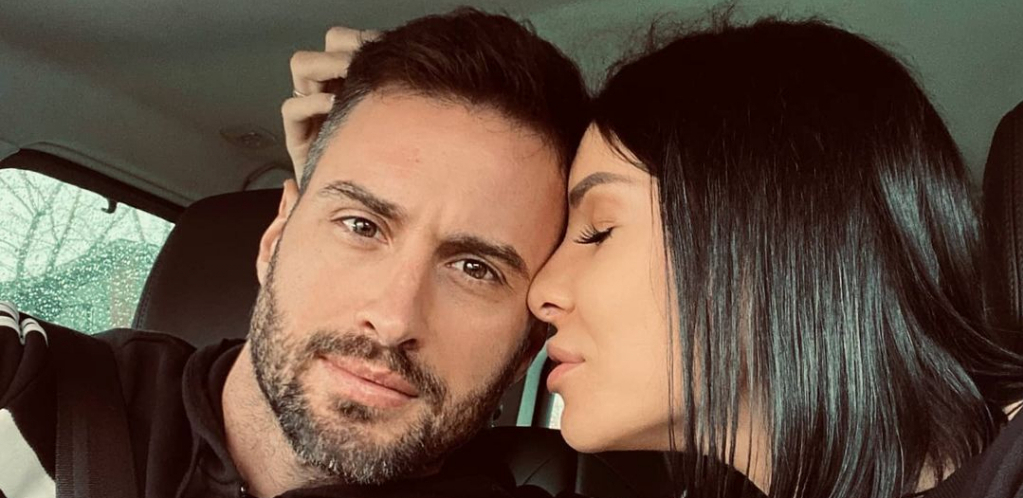 MIA BORISAVLJEVIĆ DOVELA ATMOSFERU DO USIJANJA Nakon nastupa usledio poklon, a evo o čemu se radi (FOTO)