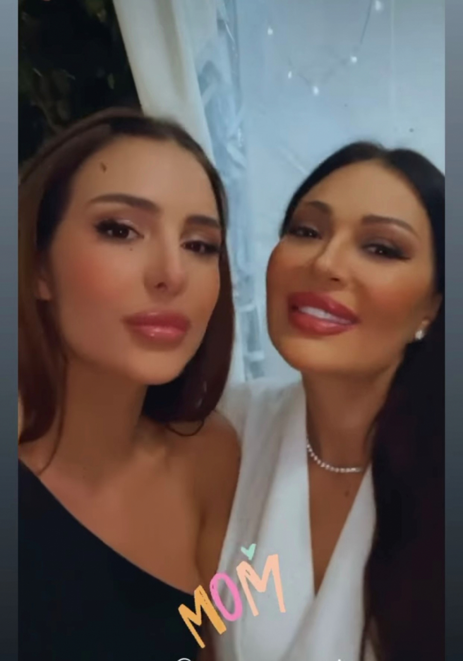 CECA PONOVO PRED PUBLIKOM: 