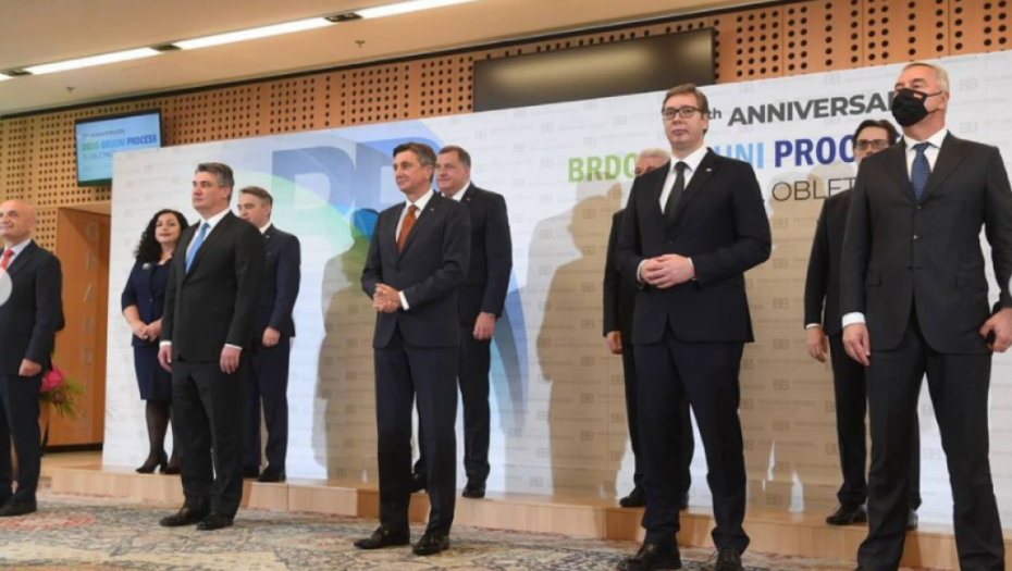 TO ŠTO NAM PRETITE, PALA MUVA NA MEDVEDA! Vučić oduvao Vjosu sa Brda kod Kranja: Ako je druge sramota da kažu, ja ću vam reći