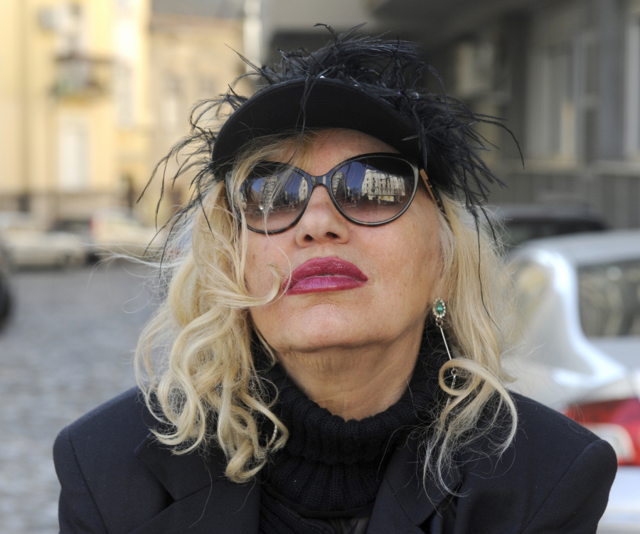 MRKO, LEGENDO! Nada Topčagić se oprostila s Mrkonjićem, a onda se obratila Ani Bekuti!