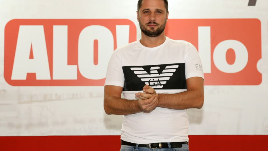 OVO JE OTAC MARKA MILJKOVIĆA! Za nekoliko dana će postati deda, a evo šta je rekao o Luni Đogani (FOTO)