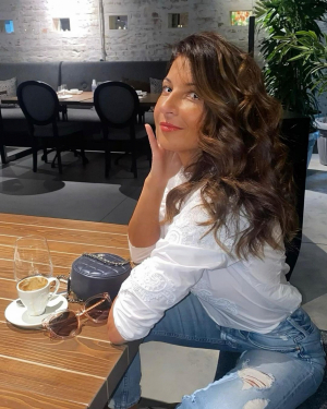 NIJE LAKO DA SAČUVAŠ PONOS I DOSTOJANSTVO! Sanja Marinković otkrila da su je greške i osude skupo koštale