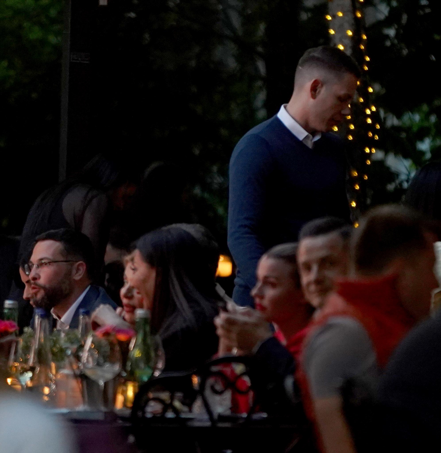 PONOĆ NA BAZENU Ceca i Bogdan uživali u svakom zajedničkom momentu, čim su se gosti razišli usledila je intimna proslava rođendana!