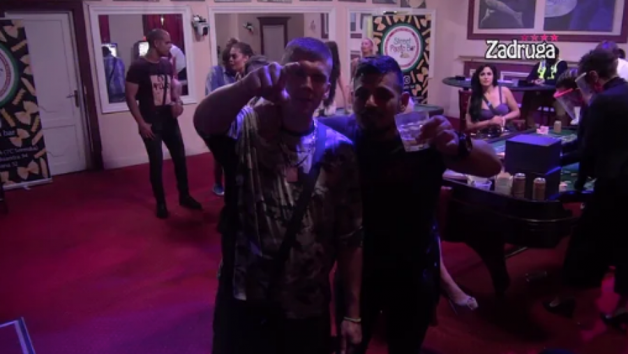 OVO NISMO OČEKIVALI OD NJEGA! Mišel javno pozdravio Mininu majku i brata, spomenut i njen bivši dečko Đekson!