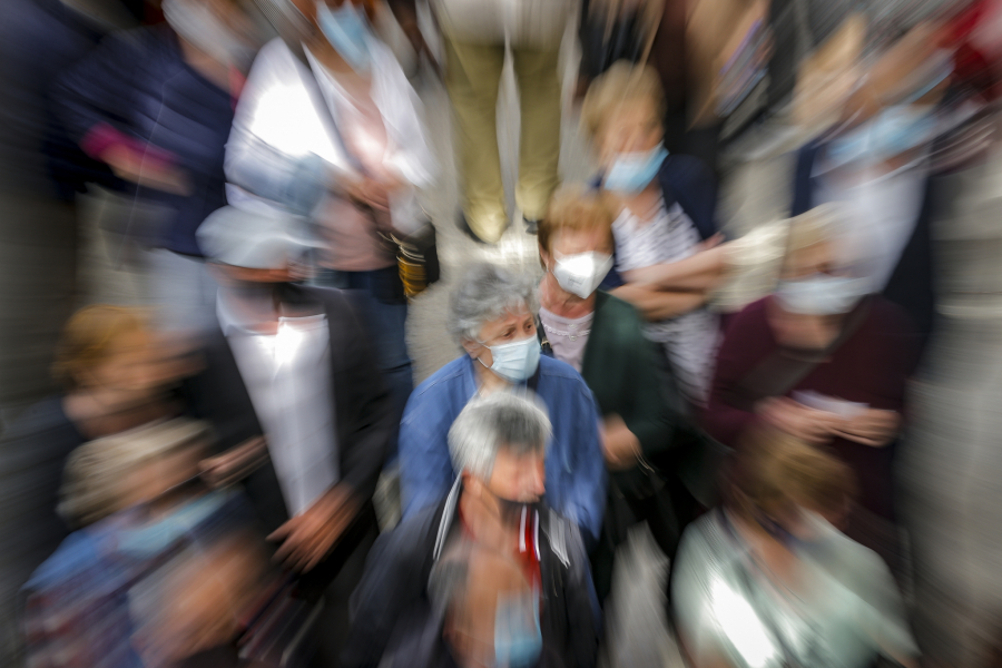 GRČKA POLICIJA UPOZORILA SRPSKE TURISTE Ukoliko prekršite ovo pravilo, spremite se za kazne u iznosu od 5.000 evra