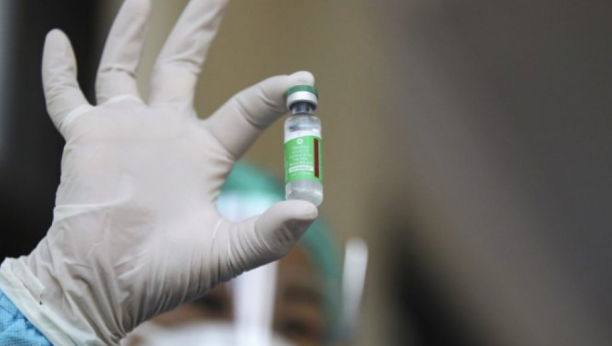 U Slovačku bez PCR testa za vakcinisane protiv korone