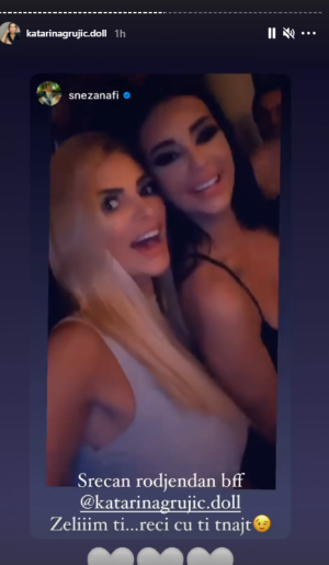 OTKRIVAMO VAM DELIĆ ATMOSFERE SA GALA PROSLAVE Evo kako se, ali i u čijem zagrljaju  provodi Kaća Grujić na svom rođendanu! (VIDEO)