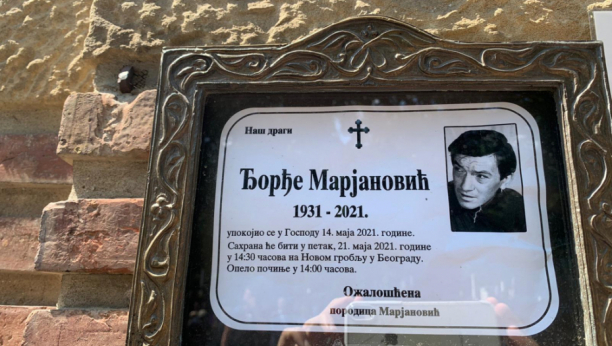 MUK NA NOVOM GROBLJU! Počinje sahrana Đorđa Marjanovića, porodica i prijatelji neutešni dok se opraštaju od muzičke legende (FOTO)