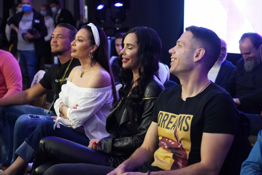 LJUBAV CVETA! Ceca konačno progovorila o emocijama koje oseća prema Bogdanu, dotakla se i snimanja filma o svom turbulentnom životu