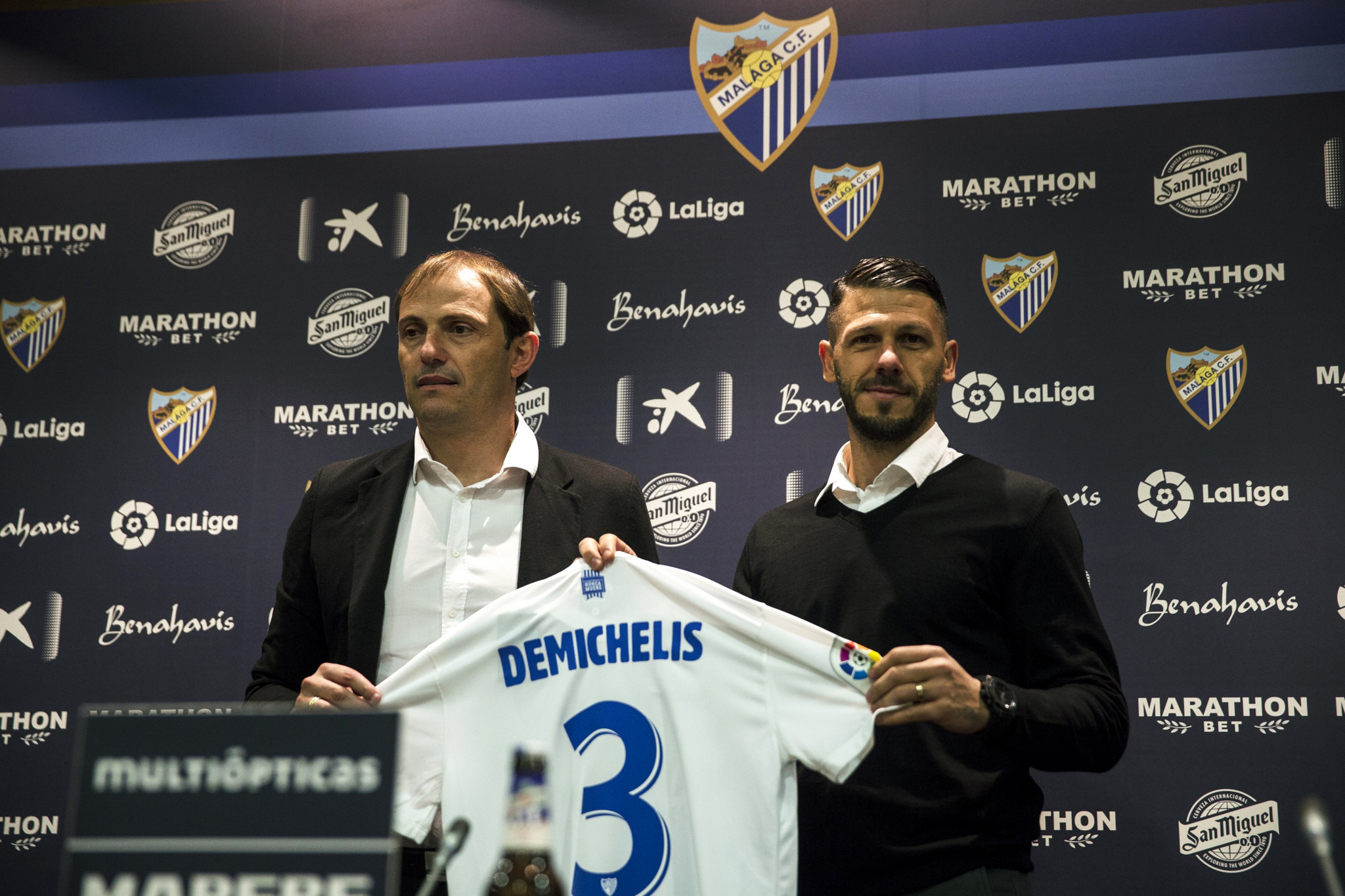 TUGA U SVETU FUDBALA! Iznenada preminuo čuveni golman Barselone!