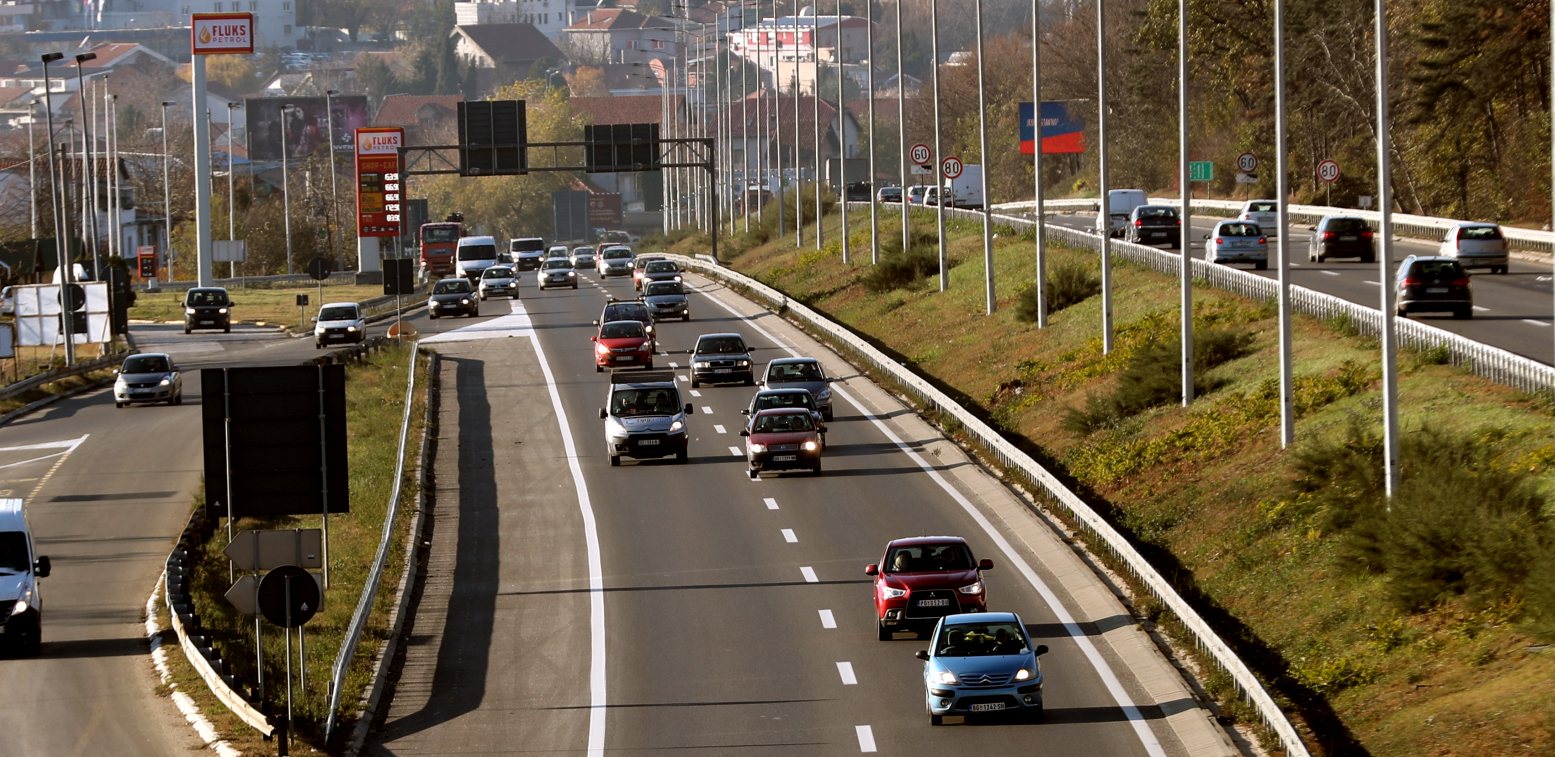 Obezbeđeno 200.000 propusnica! Susedna zemlja želi da se zahvali, ako idete na more automobilom uštedećete mnogo novca!