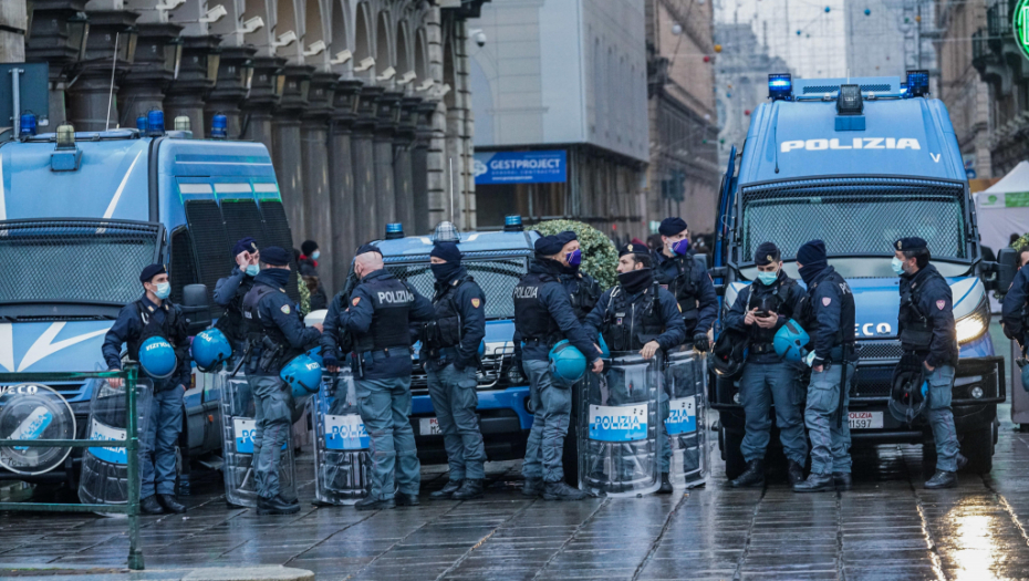 Porodica ubila devojku jer je odbila da se uda: Roditelji u bekstvu