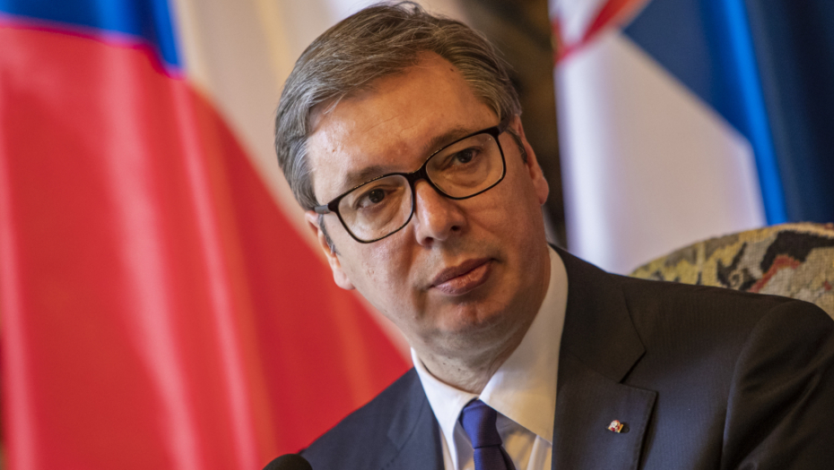 PREDSEDNIK VUČIĆ ODBRUSIO NATO ALIJANSI Da li je ubijanje hiljada ljudi, posebno 72 srpske dece bila samo "kolateralna šteta" ili šta je to bilo?