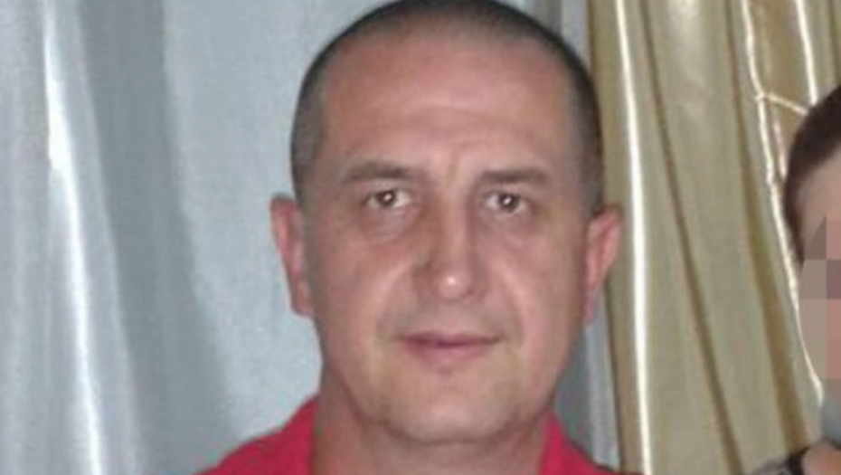 GORANA JE UJELA NEPOZNATA BUBA! Policajac iz Crne Bare jedva izvukao živu glavu! Počešao se, a onda je počeo da drhti!