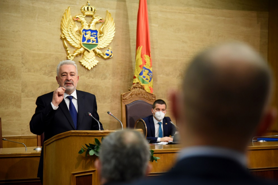 Nebojša Medojević podneo ostavku: Vladom vladaju tajni centri moći!
