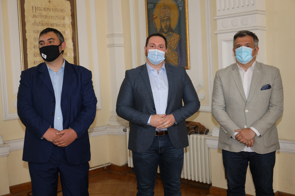 SRPSKI ŠAHISTI TRAŽE KARTU ZA SVETSKI KUP! Počele hibridne kvalifikacije za prestižno FIDE takmičenje! (FOTO)