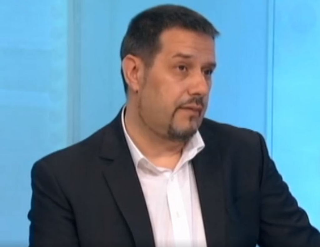 Dr Zoran Bekić za Alo! objašnjava: Obavezna vakcinacija još uvek daleko