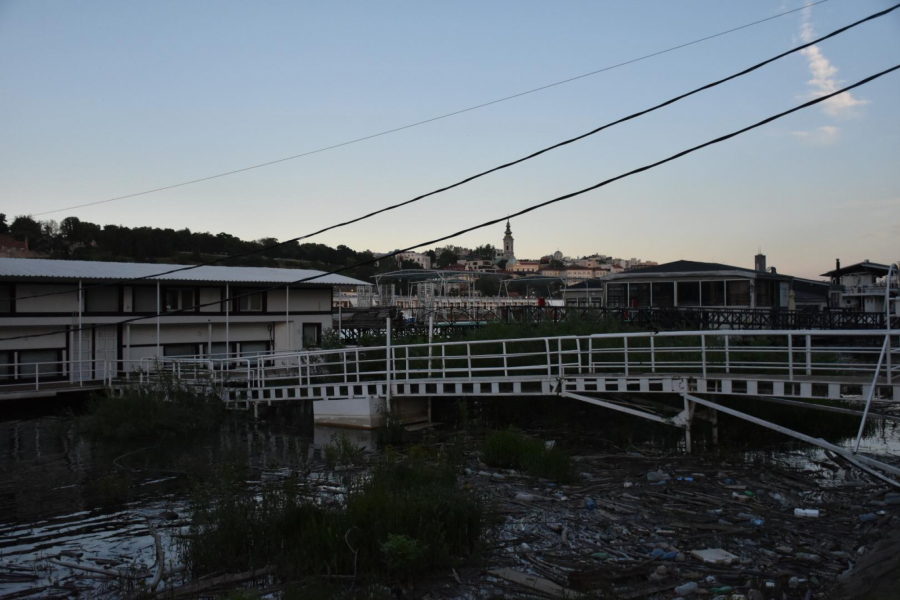 BEOGRADSKI SPLAVOVI IDU U ZABORAV Velika problematika oko prodaje