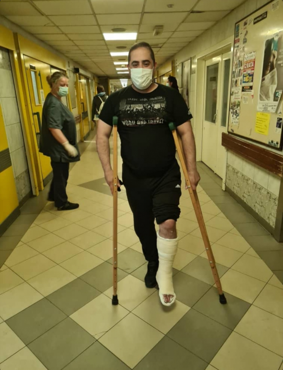 LIDER SRPSKE DESNICE IMAO NEVEROVATAN PEH Vacić: Skinuo sam gips, spremam se za izbore!
