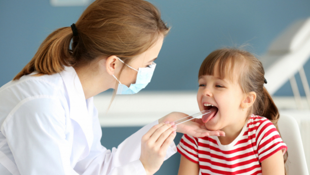 Kako prepoznati bakterijsku upalu grla