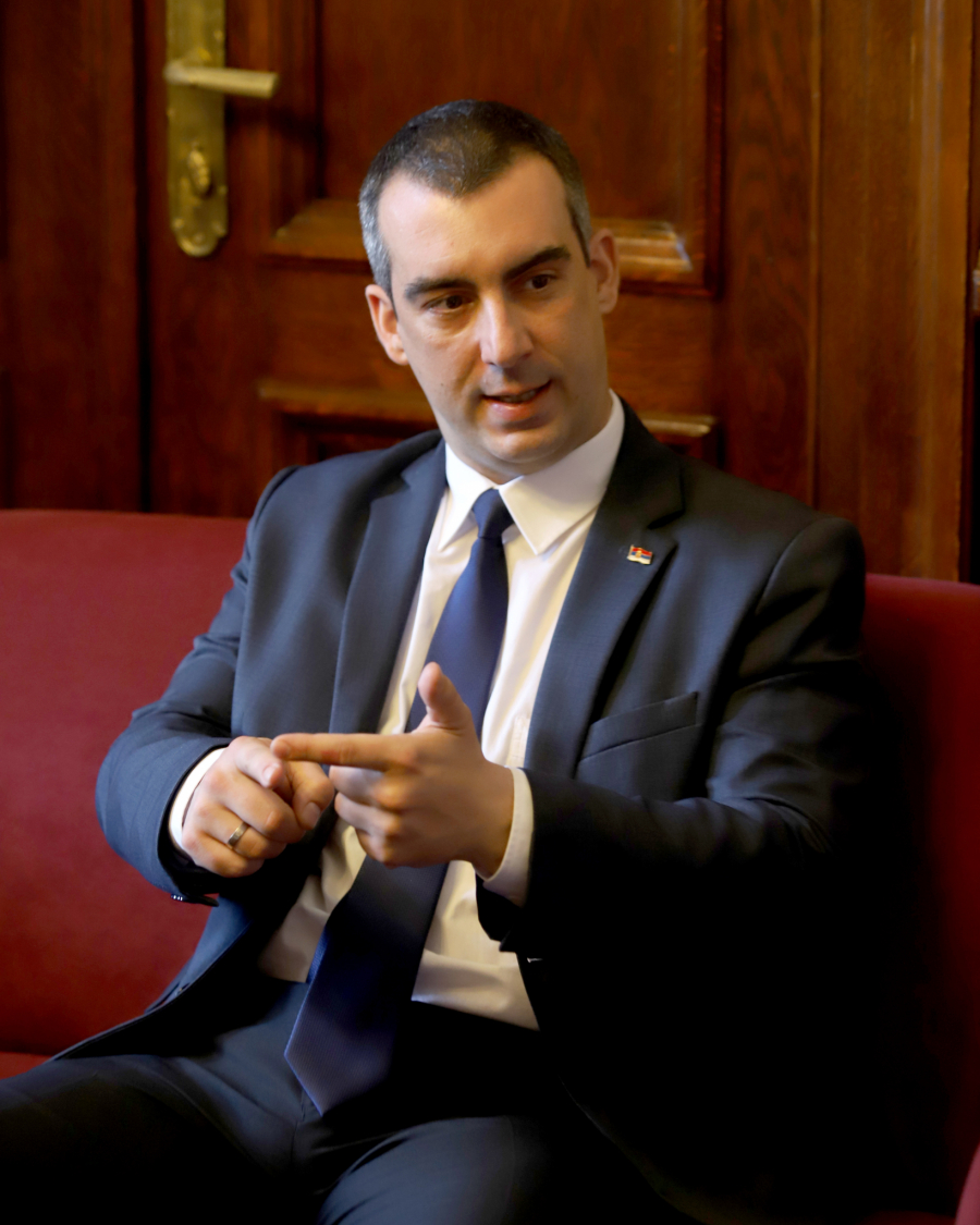 ALO! INTERVJU VLADIMIR ORLIĆ O OČEKIVANJIMA OD DANAŠNJE SKUPŠTINE SNS I PREDSTOJEĆIM IZBORIMA: Za Vučića će glasati i politički protivnici SNS