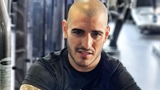 MUKAMA NEMA KRAJA! Darka Lazića ponovo jure da vrati dugove, pevač u nikad goroj situaciji zbog ovoga?!