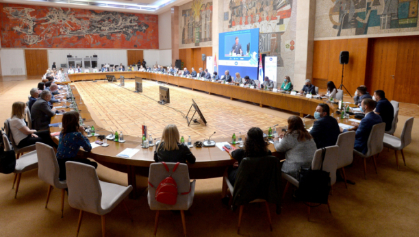 OBJAVLJEN IZVEŠTAJ ZA SRBIJU Agencija potvrdila kreditni rejting naše zemlje