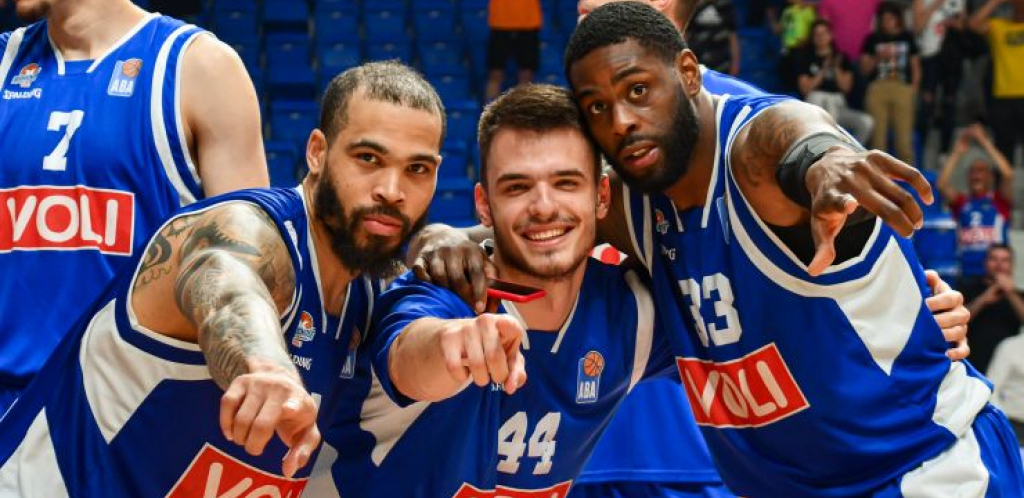 PLJUŠTE KAZNE Strašne uvrede iz Podgorice, službena lica ništa nisu prećutala!