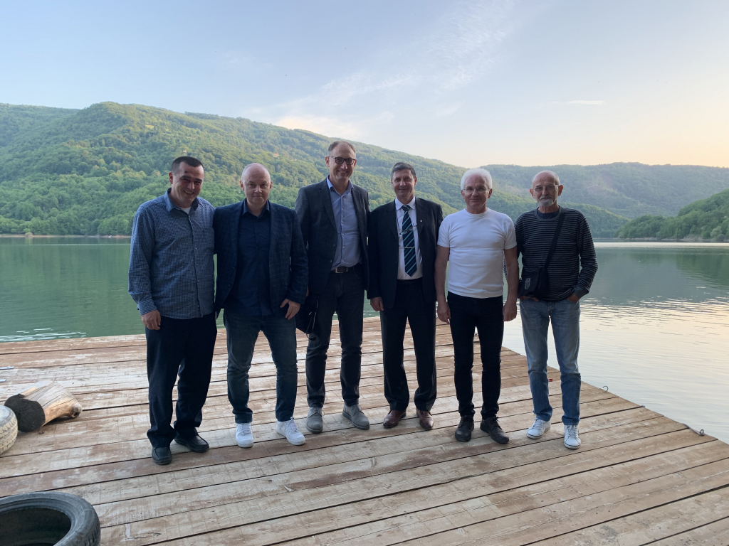 ŠAH U SRCU SRBIJE! Šahovski savez Srbije posetio Kosovo i Metohiju nakon 40 godina pauze! (VIDEO/FOTO)