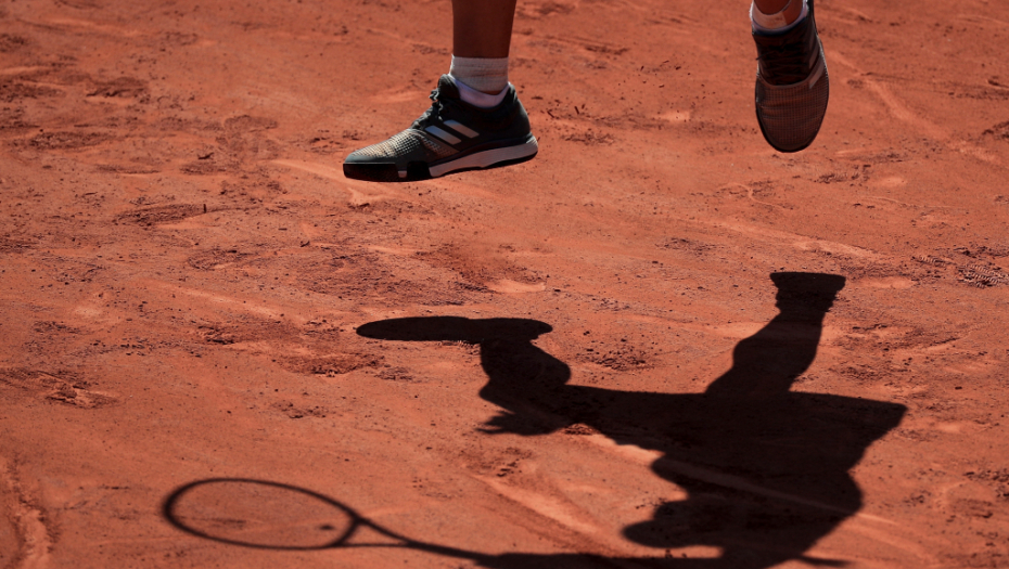 DŽINOVSKO IZNENAĐENJE VEĆ NA STARTU Veliki favorit eliminisan u prvom kolu