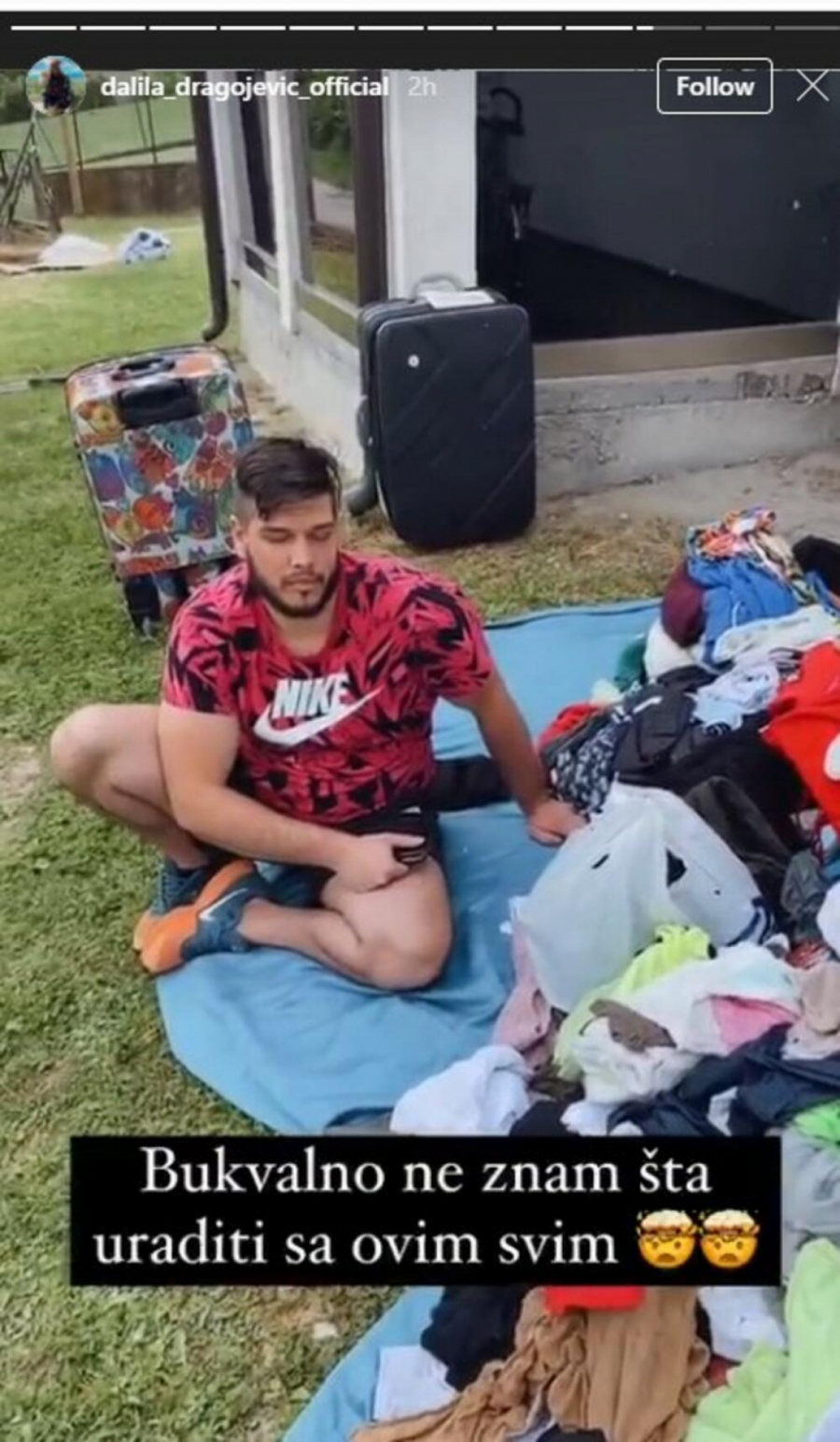 HAOS! Dalila i Dejan Dragojević u jeku skandala! Izbačeni iz kuće, sede na podu! (FOTO)
